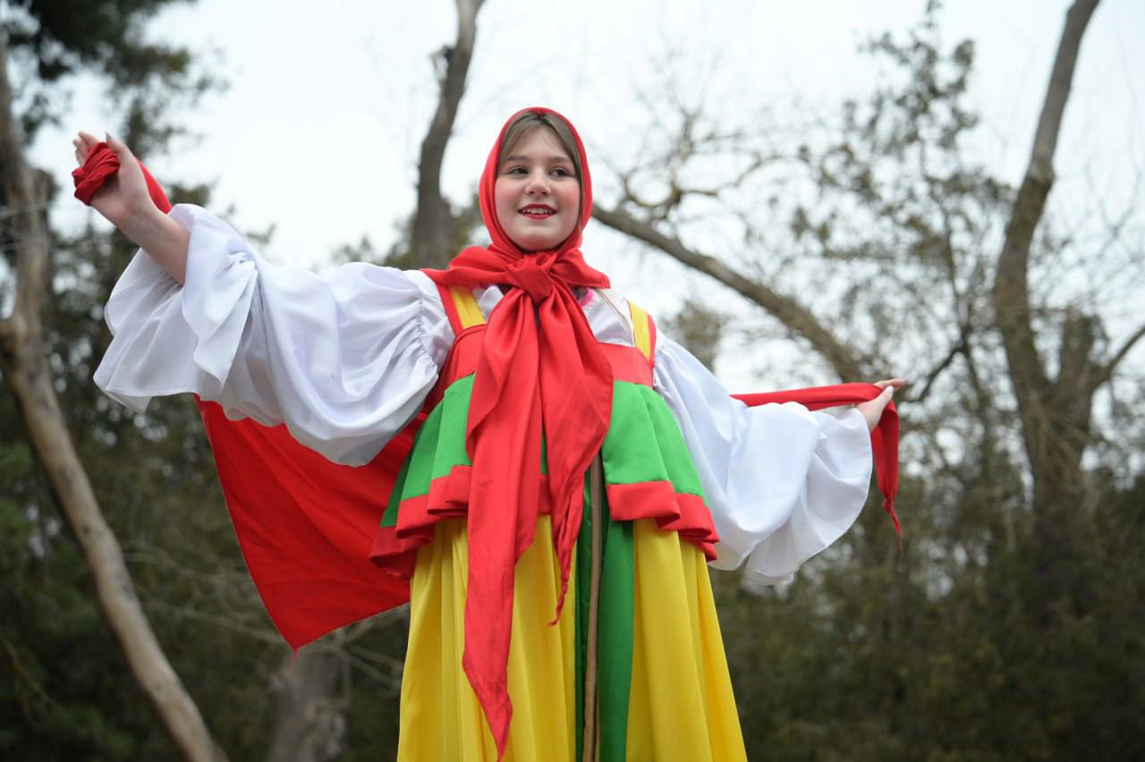 В Евпатории прошли масленичные гуляния В Евпатории прошли масленичные гуляния