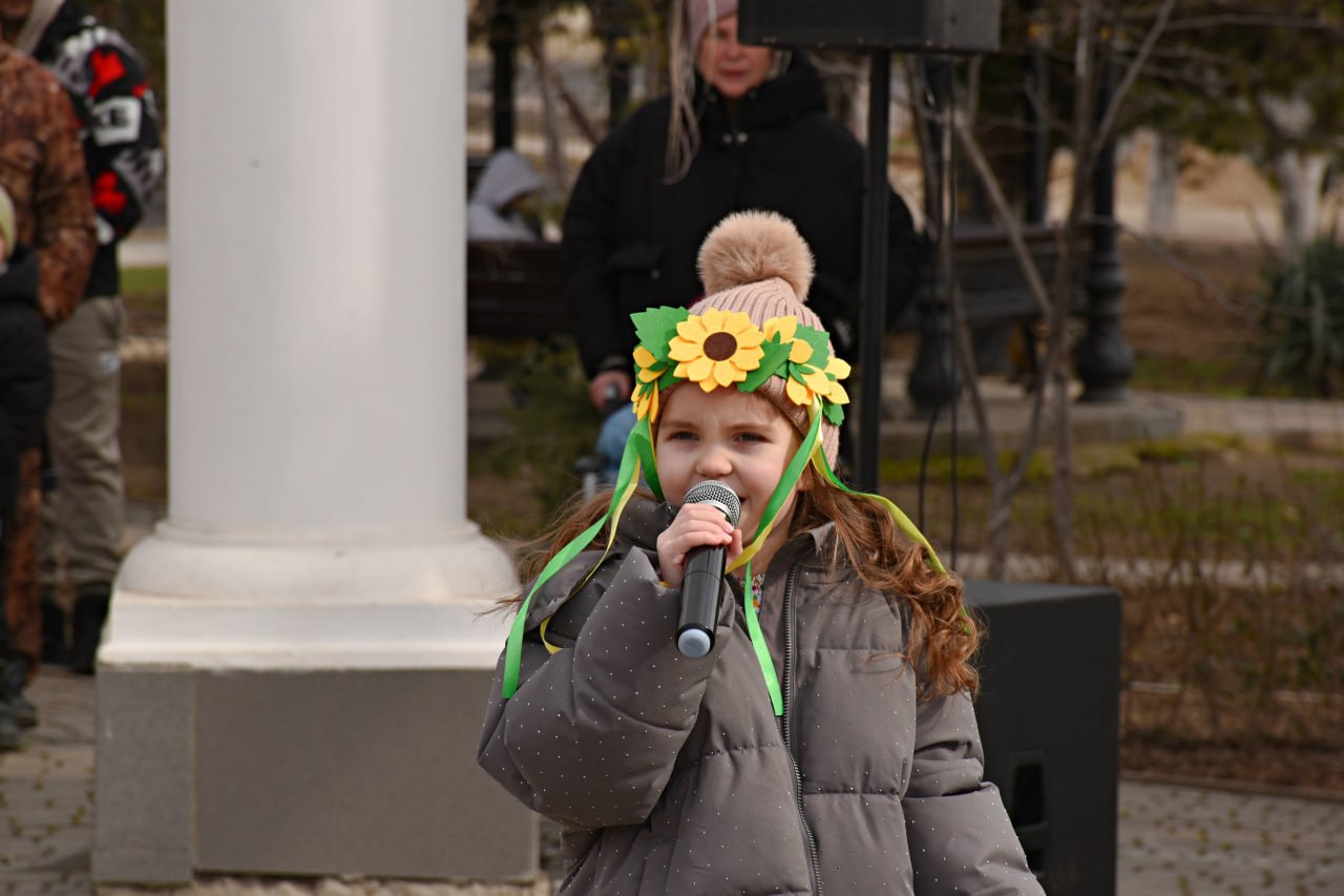 Народные Масленичные гуляния прошли в Судаке в субботу Народные Масленичные гуляния прошли в Судаке в субботу