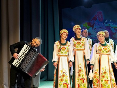 В Черноморском районе торжественно открыли Год единства народов России ярким концертом «Под созвездием народного единства»