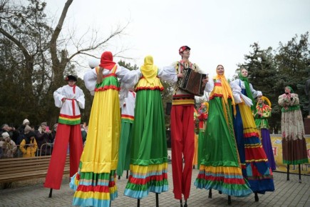 В Евпатории прошли масленичные гуляния