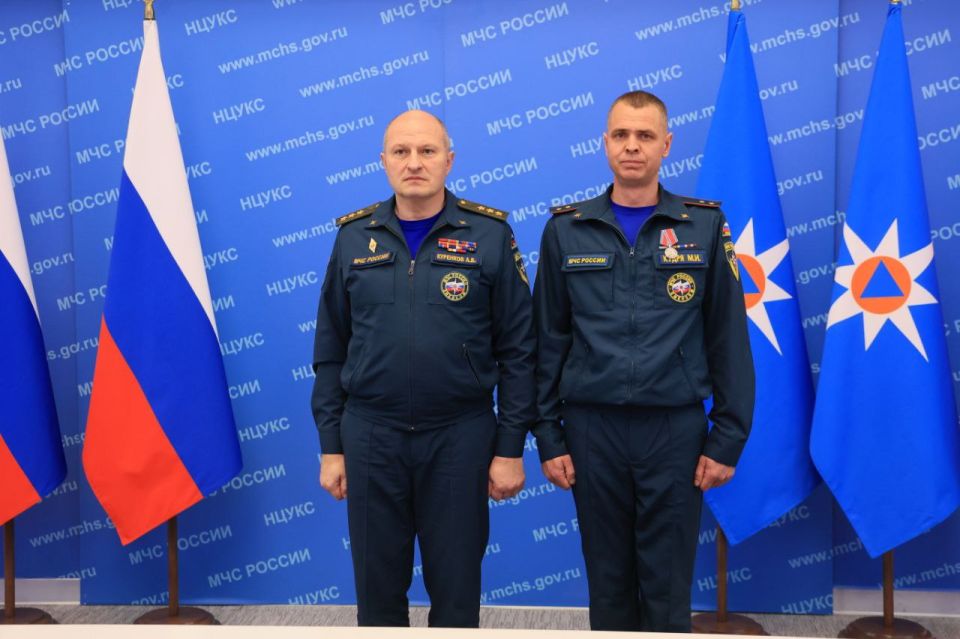 Алексaндр Куренков вручил государственные награды личному составу ведомства Алексaндр Куренков вручил государственные награды личному составу ведомства