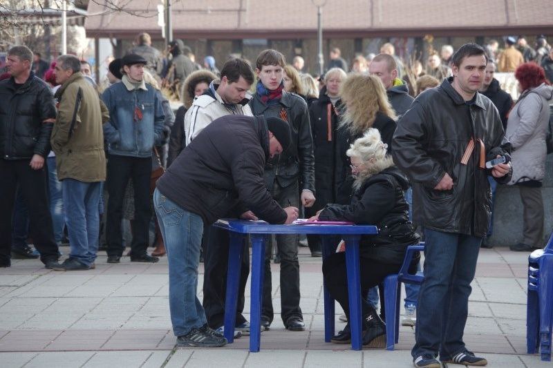 Владимир Константинов: Поздравляю с Днём Защитника Отечества всех, кто служит и служил в армии, ветеранов и участников боевых действий! Владимир Константинов: Поздравляю с Днём Защитника Отечества всех, кто служит и служил в армии, ветеранов и участников боевых действий!