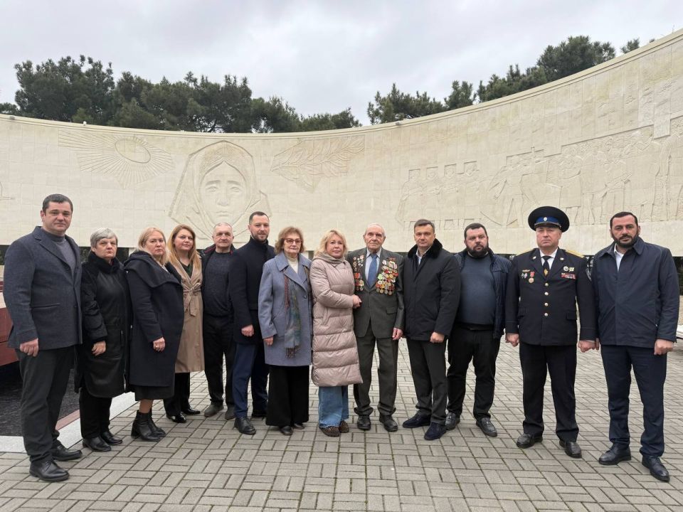 ���������� �����������: � ���� ��������� ��������� ��������� ����� � ������ ������ ����������� �����, ������ ���� � ��, ������ ���������� ��� � � ������� ����