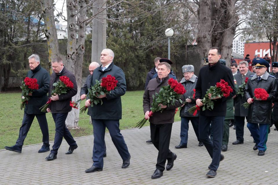 � ����������� ������� ������ ���������� ���������