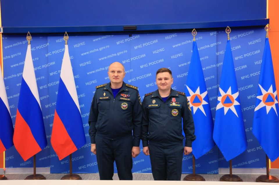 Алексaндр Куренков вручил государственные награды личному составу ведомства Алексaндр Куренков вручил государственные награды личному составу ведомства