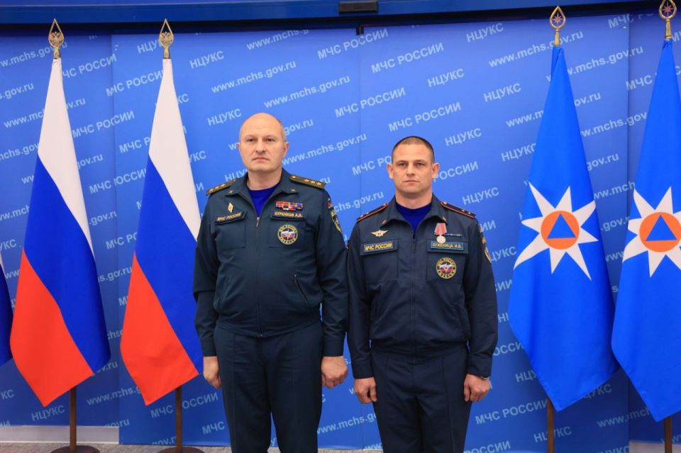 Алексaндр Куренков вручил государственные награды личному составу ведомства Алексaндр Куренков вручил государственные награды личному составу ведомства