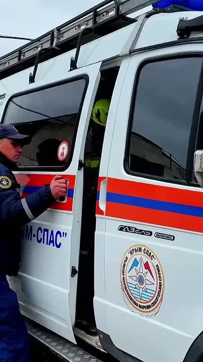 Приглашаем на работу!. В подразделения ГКУ РК "КРЫМ-СПАС" требуются на работу спасатели