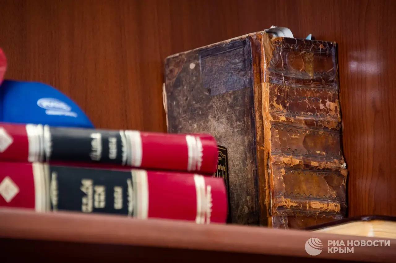 В Севастополе живут 3,6 тысячи семей ортодоксальных евреев В Севастополе живут 3,6 тысячи семей ортодоксальных евреев