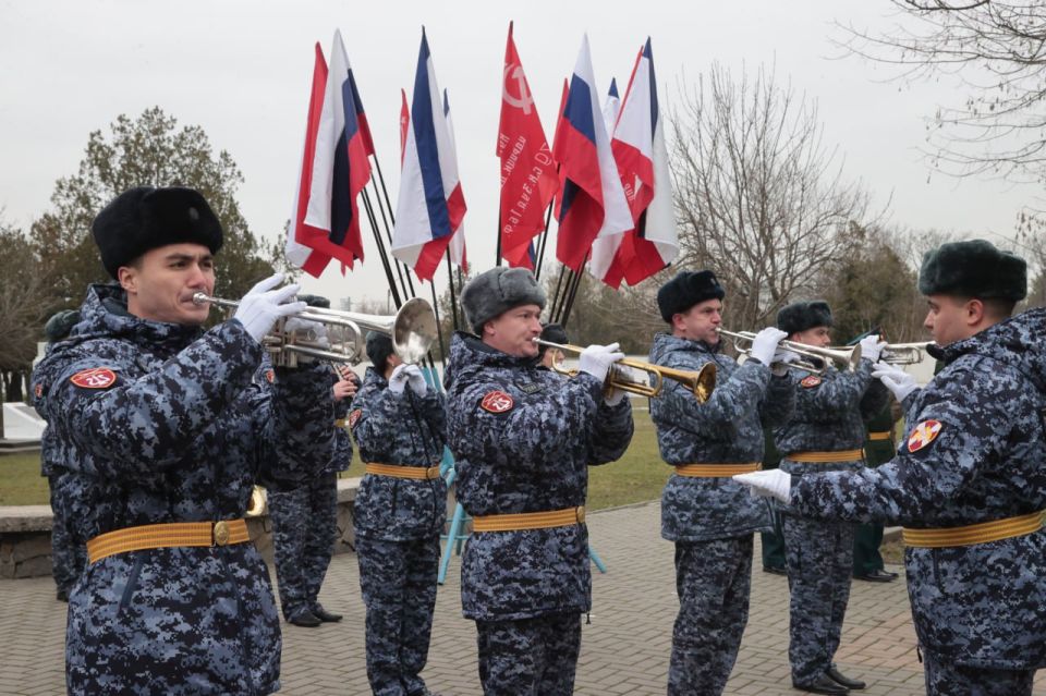 �������� ������� ������ ������� � ���������� ������ � ���� ��������� ���������