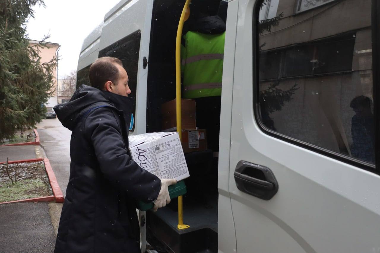 Очередная партия гуманитарного груза отправлена на Херсонское направление Очередная партия гуманитарного груза отправлена на Херсонское направление