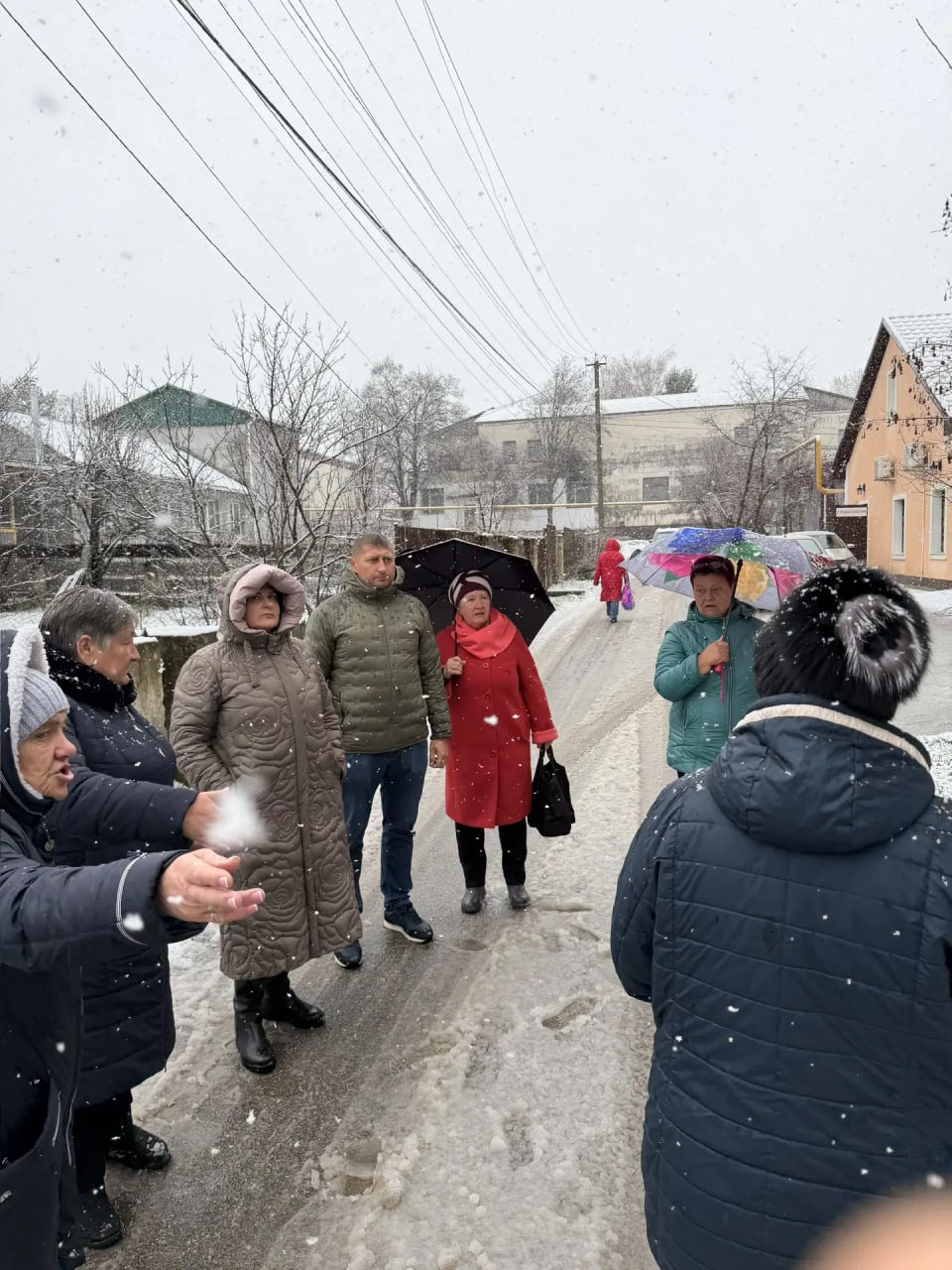 Анжелика Ястребова: Продолжаю ежедневные встречи с жителями многоквартирных домов сельских поселений района Анжелика Ястребова: Продолжаю ежедневные встречи с жителями многоквартирных домов сельских поселений района
