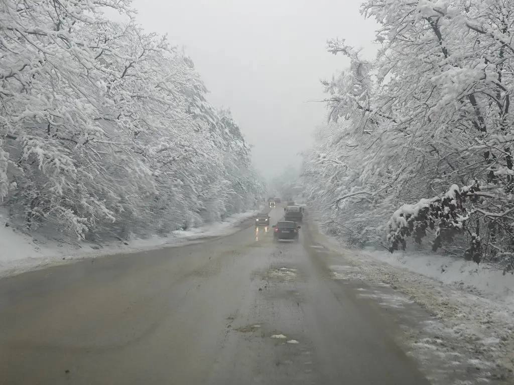 Кирилл Чебышев: Уважаемые водители!. В связи с неблагоприятными погодными условиями обращаюсь ко всем участникам дорожного движения с просьбой строго соблюдать меры безопасности Кирилл Чебышев: Уважаемые водители!. В связи с неблагоприятными погодными условиями обращаюсь ко всем участникам дорожного движения с просьбой строго соблюдать меры безопасности