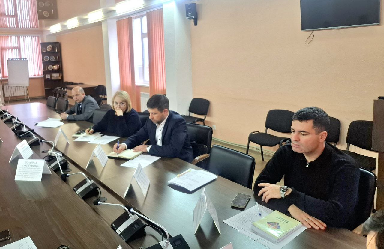 В Хадж в этом году отправятся 500 крымских мусульман В Хадж в этом году отправятся 500 крымских мусульман