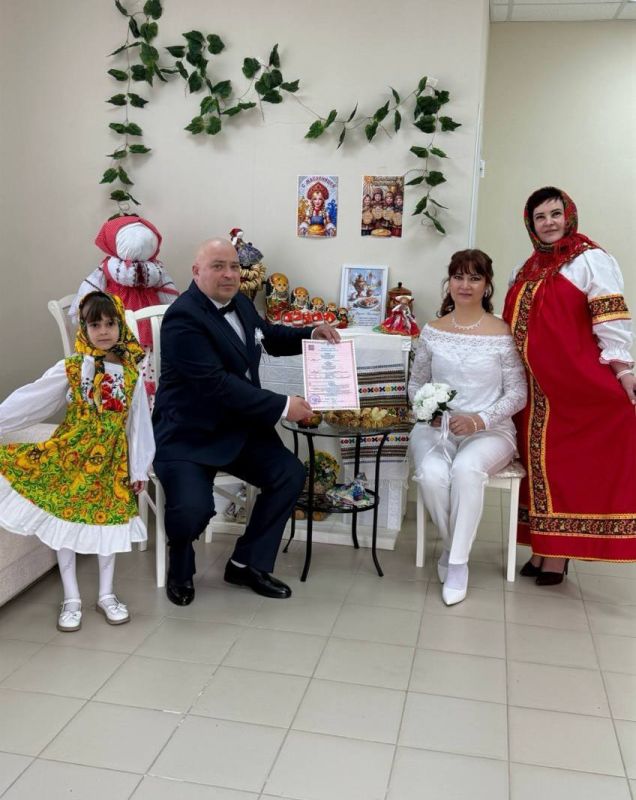 Минувшая неделя выдалась особенно насыщенной для отделов ЗАГС Крыма, которые активно проводили праздничные мероприятия Минувшая неделя выдалась особенно насыщенной для отделов ЗАГС Крыма, которые активно проводили праздничные мероприятия