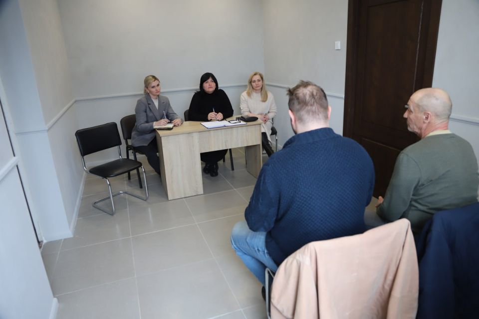 ����� ������������� ��������������� ������ �������� ��������� ��������� � ����������� ������������� ������� ������ ���� �������