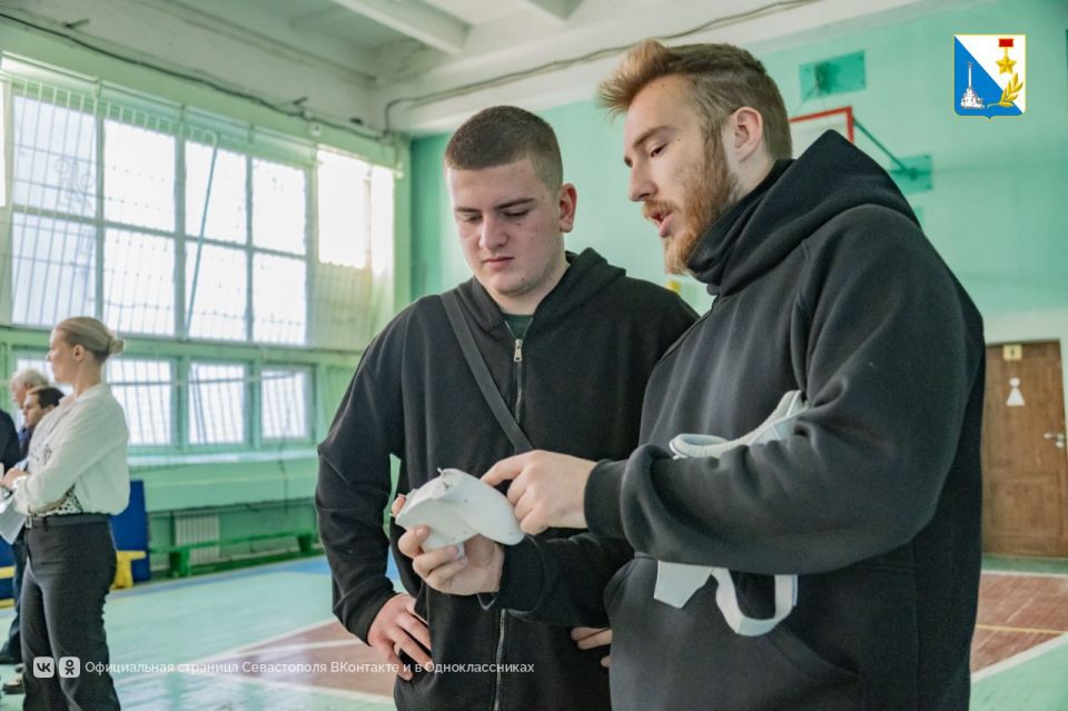 ����� ������ ��������� ����������� ������������� � ����� ����������� ������