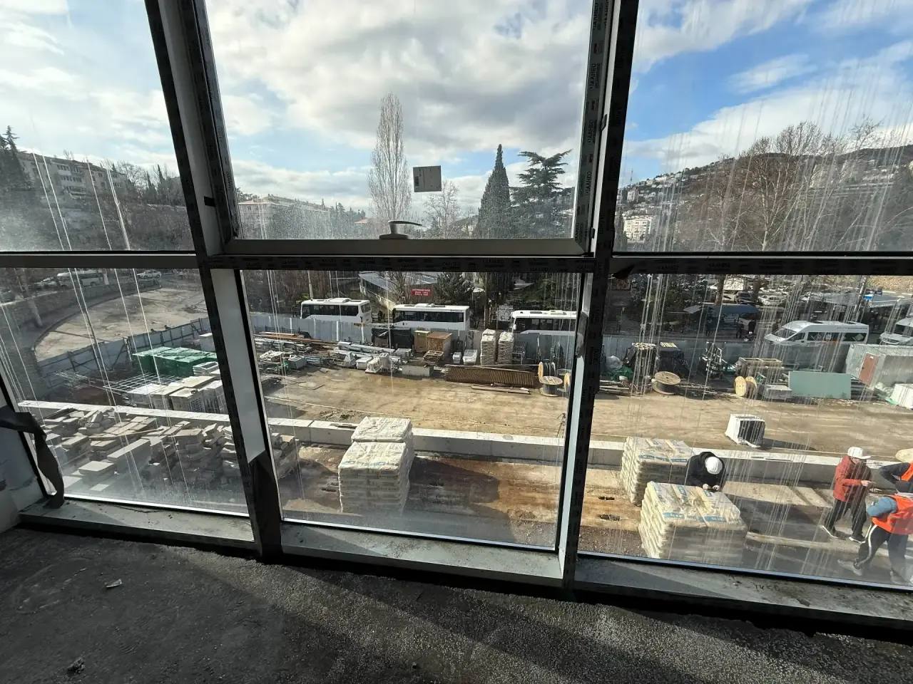 Янина Павленко: И вновь с сенатором Совета Федерации, Героем России Юрием Петровичем Нимченко и председателем Ялтинского городского совета Константином Валентиновичем Шимановским промониторили ход ремонтных работ на... Янина Павленко: И вновь с сенатором Совета Федерации, Героем России Юрием Петровичем Нимченко и председателем Ялтинского городского совета Константином Валентиновичем Шимановским промониторили ход ремонтных работ на...