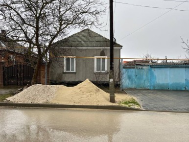 В Керчи продолжается системная работа по предупреждению нарушений Правил благоустройства