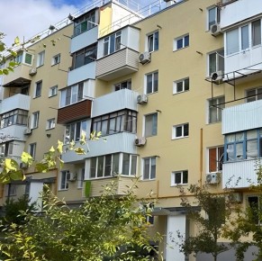 В Керчи продолжается масштабная программа капитального ремонта многоквартирных домов