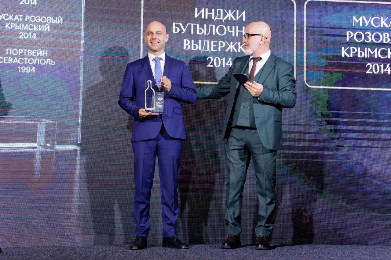 Михаил Развожаев: Три севастопольских проекта стали «платиновыми» в «Гиде по российским винам» Михаил Развожаев: Три севастопольских проекта стали «платиновыми» в «Гиде по российским винам»