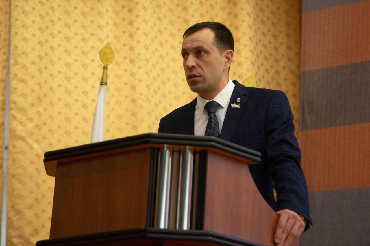 Владимир Константинов: Совместно с сотрудниками МЧС работаем над созданием максимально эффективных правовых механизмов реагирования на любые угрозы Владимир Константинов: Совместно с сотрудниками МЧС работаем над созданием максимально эффективных правовых механизмов реагирования на любые угрозы