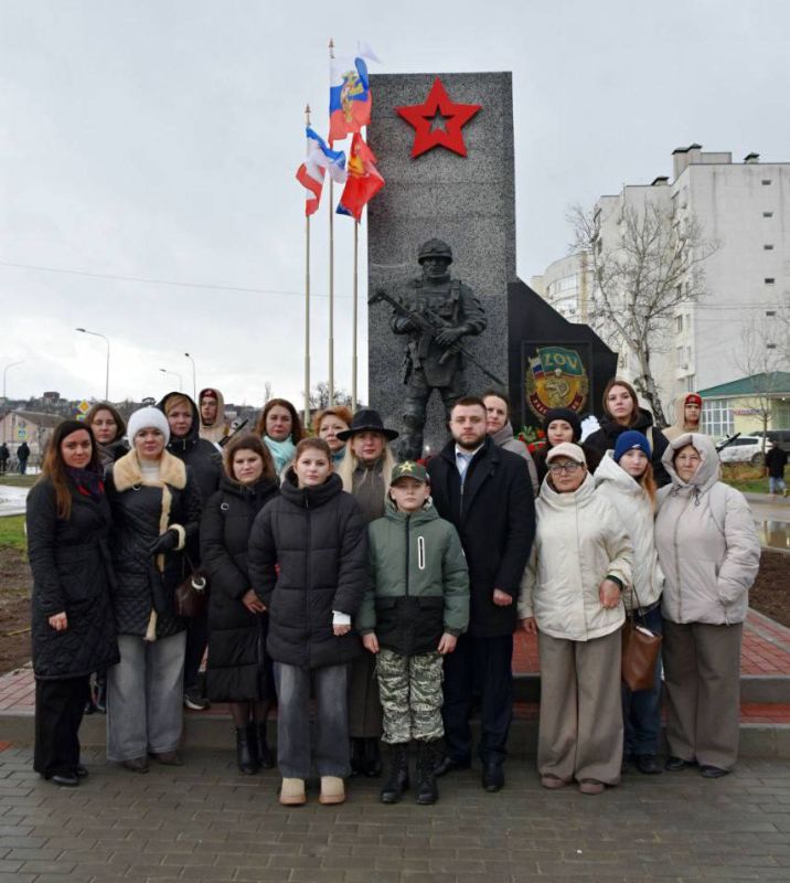 В Судаке открыли памятник в честь участников специальной военной операции В Судаке открыли памятник в честь участников специальной военной операции