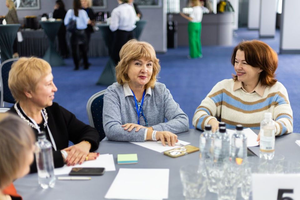 �� ������ ������������� ����� ���������� � ������� � �������