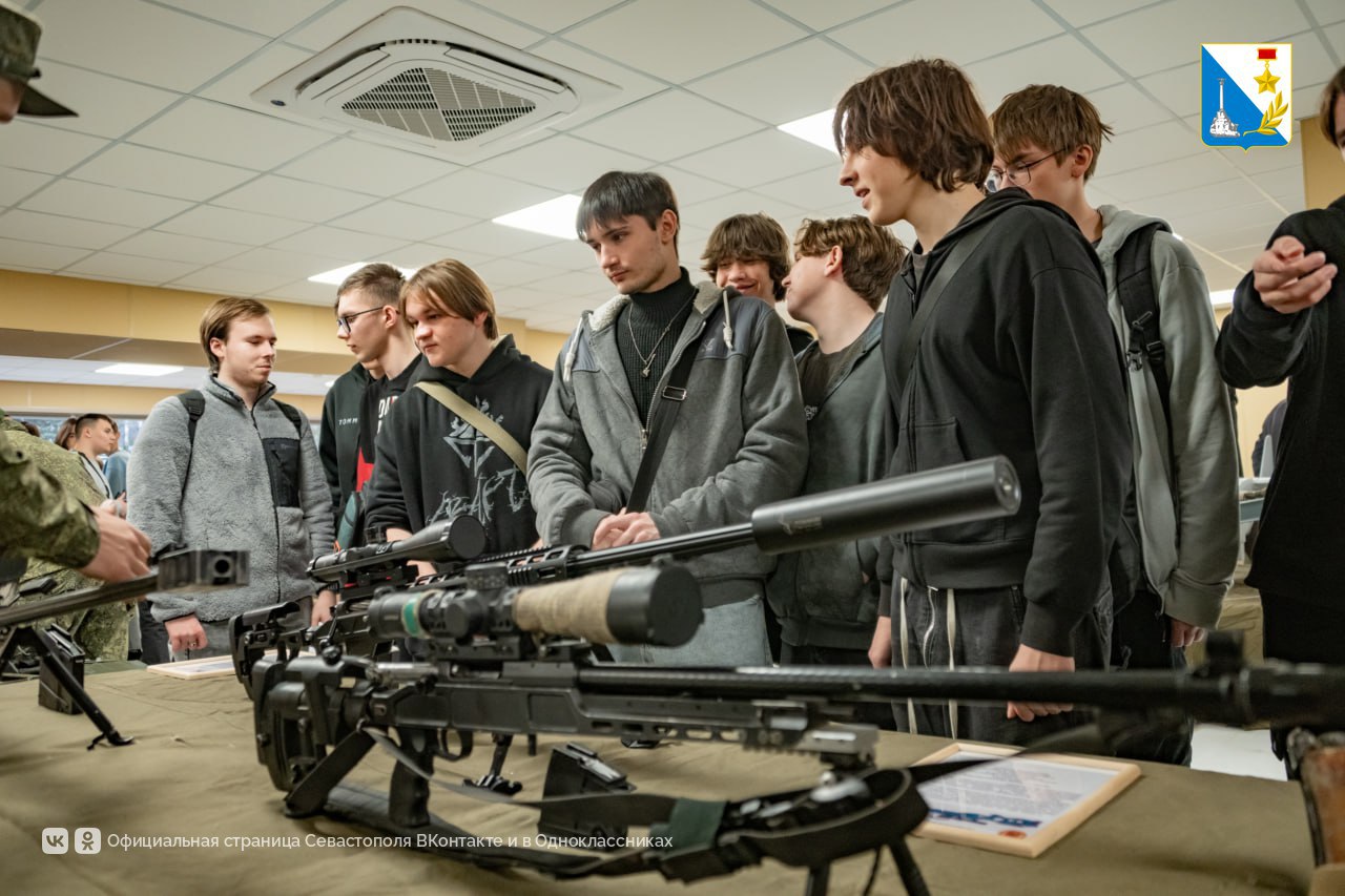 Более тысячи студентов Севастополя познакомились с миром беспилотных систем Более тысячи студентов Севастополя познакомились с миром беспилотных систем