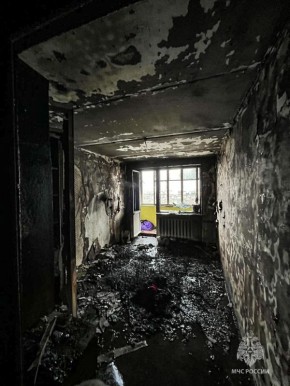 Последствия пожара в Севастополе, на котором спасли пять человек