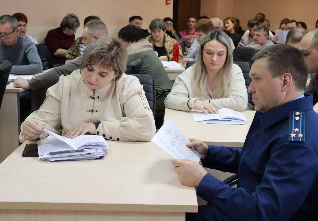 Инна Федоренко: Приняла участие в 28 сессии Джанкойского районного совета Инна Федоренко: Приняла участие в 28 сессии Джанкойского районного совета