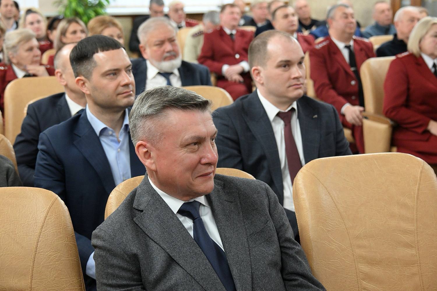 Владимир Немцев: В Симферополе состоялось заседание коллегии Межрегионального управления Роспотребнадзора по Республике Крым и городу Севастополю Владимир Немцев: В Симферополе состоялось заседание коллегии Межрегионального управления Роспотребнадзора по Республике Крым и городу Севастополю