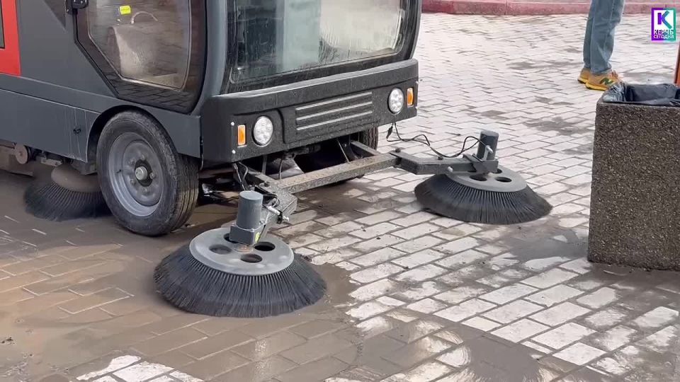 ����� 200 ������� ��������� ������������� � ������ ��������� �����������