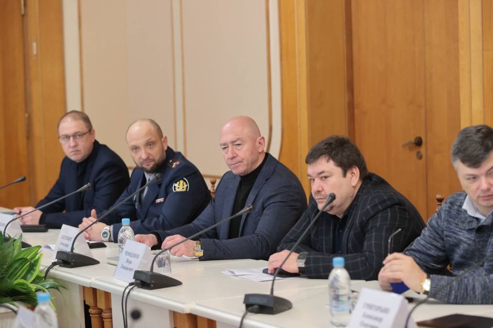 � ��������� ����� �������� ������� ������������ ����������� � �������������� �����������