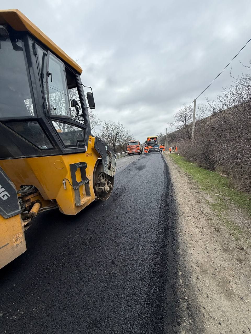 В Крыму стартовал ремонт дороги Алушта-Судак-Феодосия В Крыму стартовал ремонт дороги Алушта-Судак-Феодосия