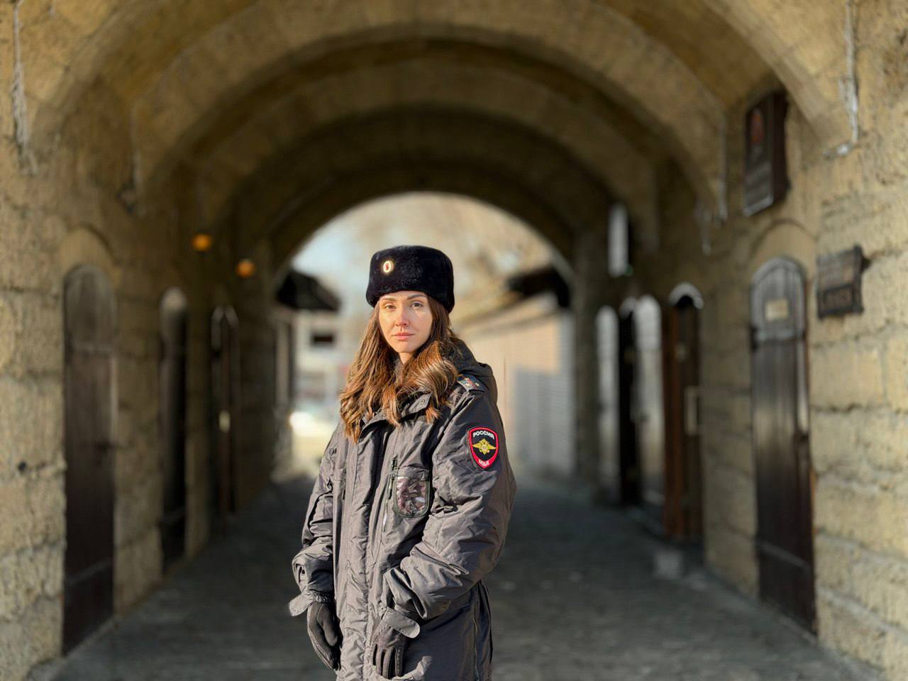 Старший инспектор группы анализа, планирования и контроля ОМВД России по г. Евпатории, капитан внутренней службы Анна Милосердная желает всем #Хороших_выходных!