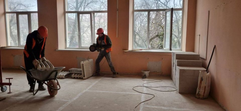 ������ ���������: ������ ������ ���� ���������� ����� �14 ����� �.�. ��������