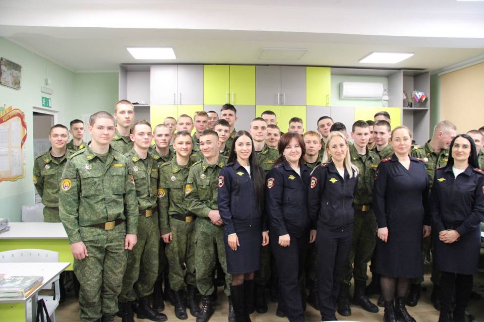 ����������� ������ ������� ������������������ � ���������������� ������ � ��������� �����