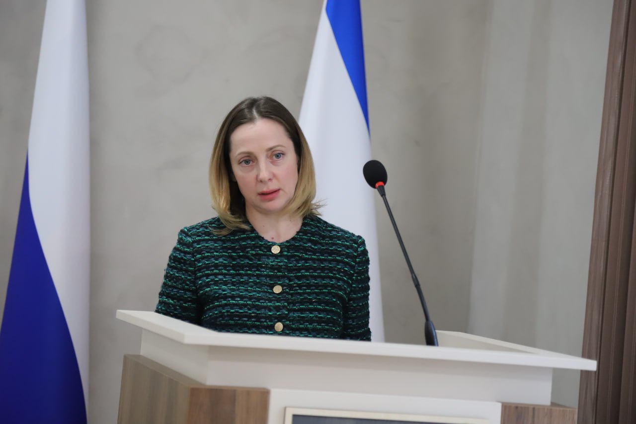 Завершить работу по идентификации собственников земельных участков и объектов капитального строительства необходимо до 1 июля текущего года, сообщила заместитель главы администрации Бахчисарайского района Екатерина Глинкина... Завершить работу по идентификации собственников земельных участков и объектов капитального строительства необходимо до 1 июля текущего года, сообщила заместитель главы администрации Бахчисарайского района Екатерина Глинкина...