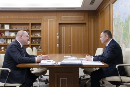 Глава Минстроя России Ирек Файзуллин провел рабочую встречу с Губернатором Севастополя Михаилом Развожаевым