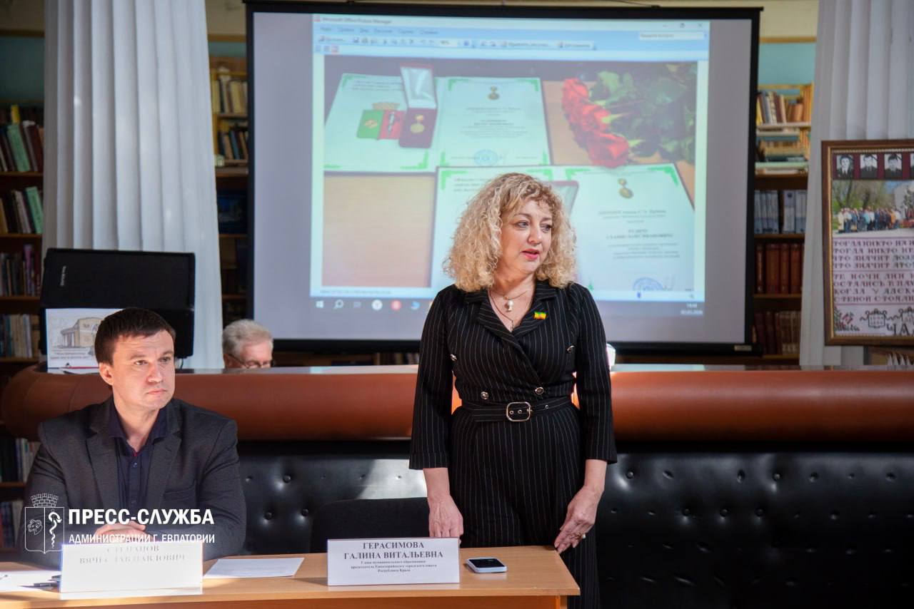 В Евпатории определили лауреатов премии им. Дувана В Евпатории определили лауреатов премии им. Дувана