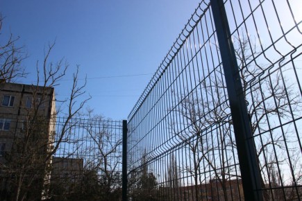 В Керчи продолжается системная работа по модернизации инфраструктуры образовательных учреждений города