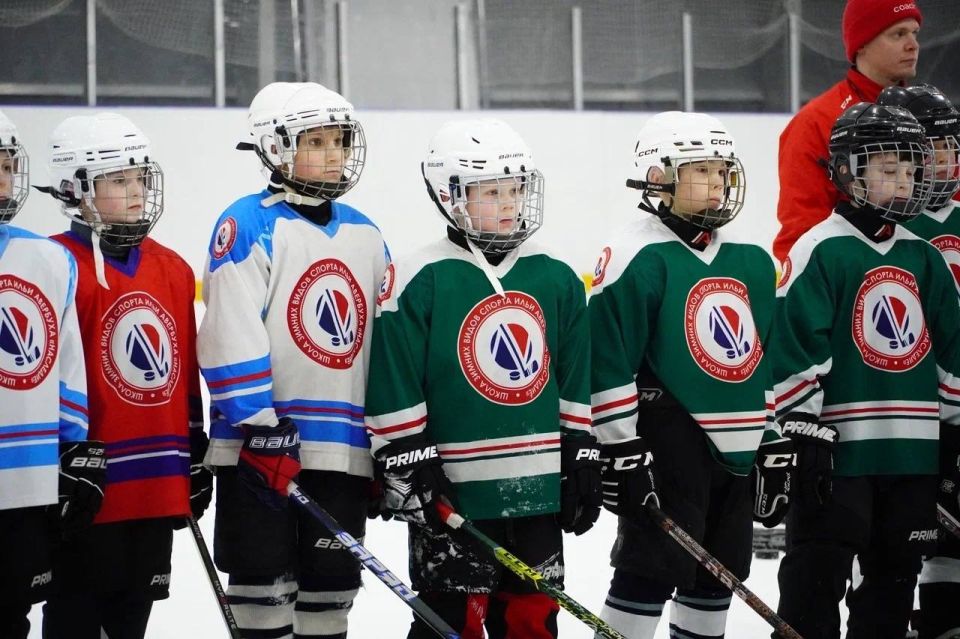 Ольга Торубарова: Наградила победителей Всероссийских соревнований «Золотая шайба» Ольга Торубарова: Наградила победителей Всероссийских соревнований «Золотая шайба»