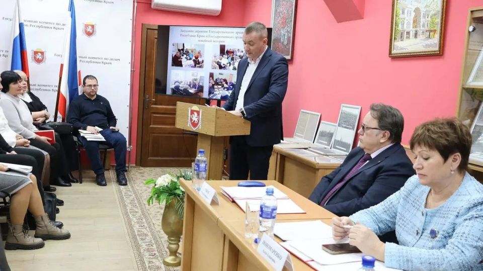 В Госкомархиве состоялось расширенное заседание Коллегии В Госкомархиве состоялось расширенное заседание Коллегии