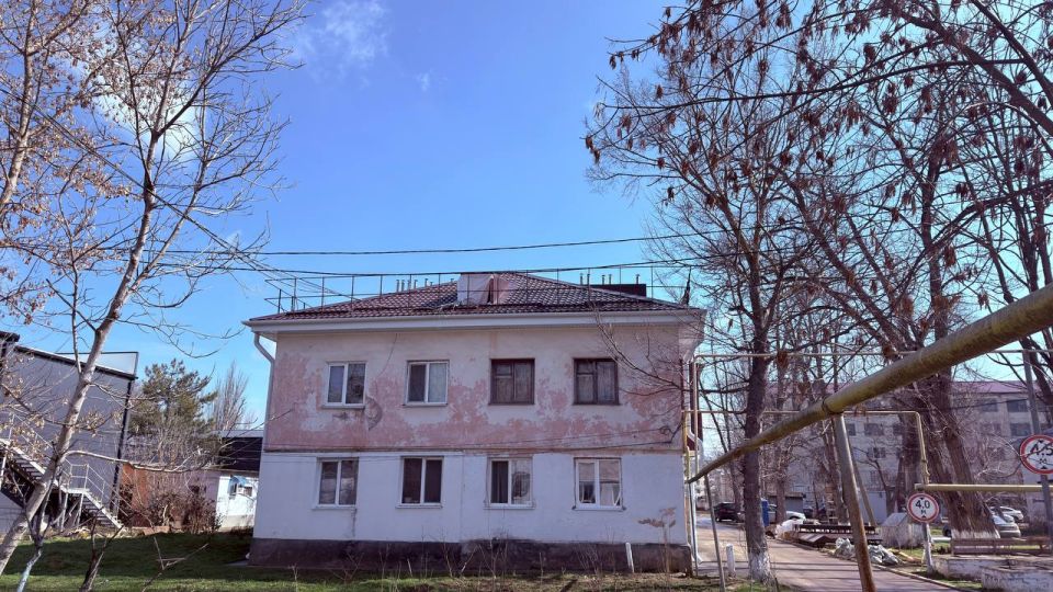 Антон Кравец: В Нижнегорском районе в 2026 году продолжаются работы по ремонту кровель в многоквартирных домах Антон Кравец: В Нижнегорском районе в 2026 году продолжаются работы по ремонту кровель в многоквартирных домах
