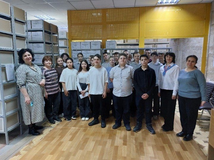 В Кировском архиве проходит выставка «Отвага, мужество и честь»