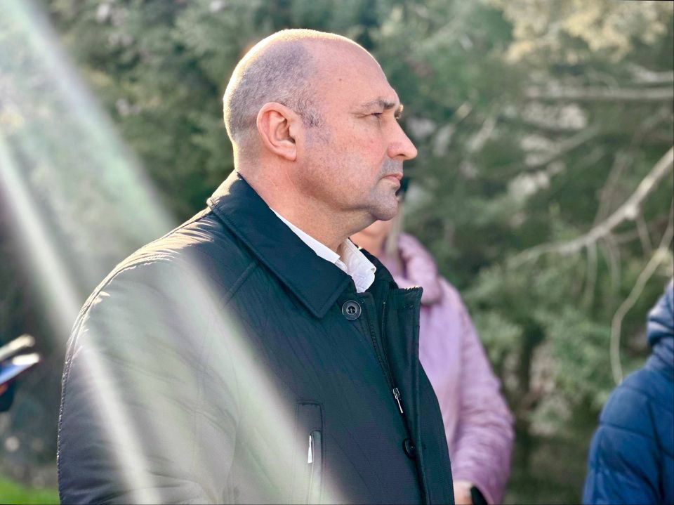 Владимир Немцев: Встретился с жителями микрорайона Матюшенко, а также улиц Репина и Вакуленчука, чтобы обсудить вопросы безопасности дорожного движения Владимир Немцев: Встретился с жителями микрорайона Матюшенко, а также улиц Репина и Вакуленчука, чтобы обсудить вопросы безопасности дорожного движения