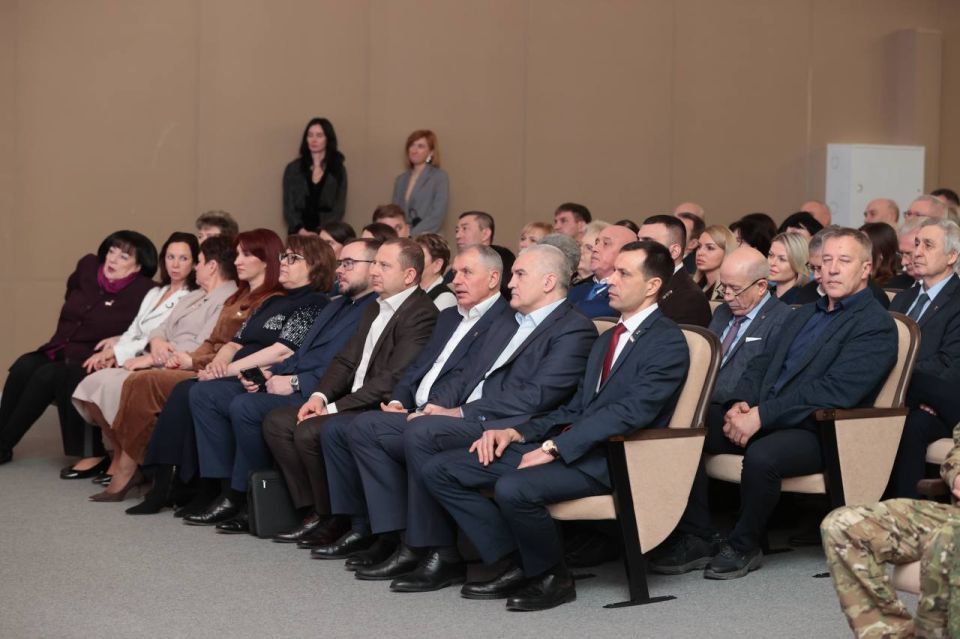 Анастасия Гридчина: Сегодня в Крыму состоялся отчетный форум Партии «Единой России» «Есть результат» Анастасия Гридчина: Сегодня в Крыму состоялся отчетный форум Партии «Единой России» «Есть результат»