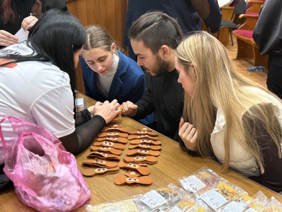 ����� ��������: � ���� ��������� ��������������� �������������� ����� ������ ���������: ������ ������ � �������� �����������