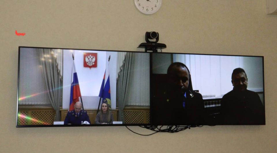 Во Всероссийский день приема предпринимателей прокурор Крыма провел тематический прием Во Всероссийский день приема предпринимателей прокурор Крыма провел тематический прием