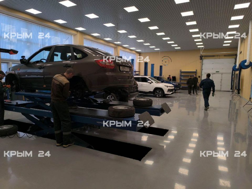 Мастерские Севастопольского колледжа информационных технологий открылись после капремонта Мастерские Севастопольского колледжа информационных технологий открылись после капремонта